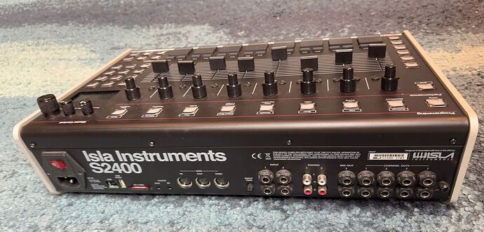 3b37c092-9e2b-4a1e-ba6d-9bc88d2aca6f